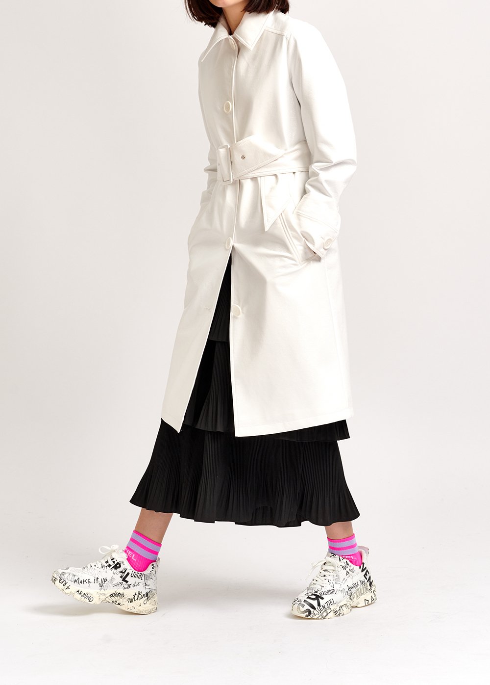 Imperméable en simili cuir verni blanc cassé RE—SSENTIEL seconde main photo 3