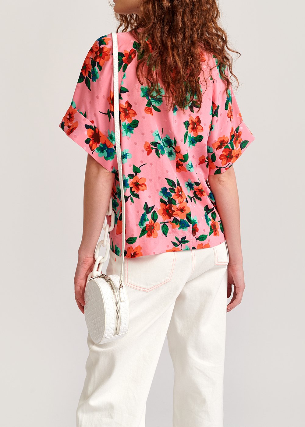 Roze zijden top met bloemen en stippen RE—SSENTIEL tweedehands photo 7