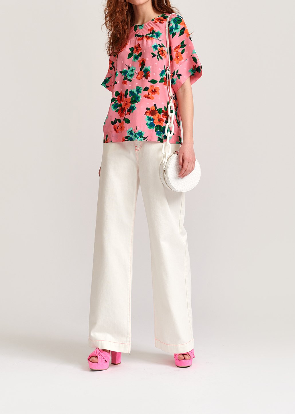 Roze zijden top met bloemen en stippen RE—SSENTIEL tweedehands photo 8