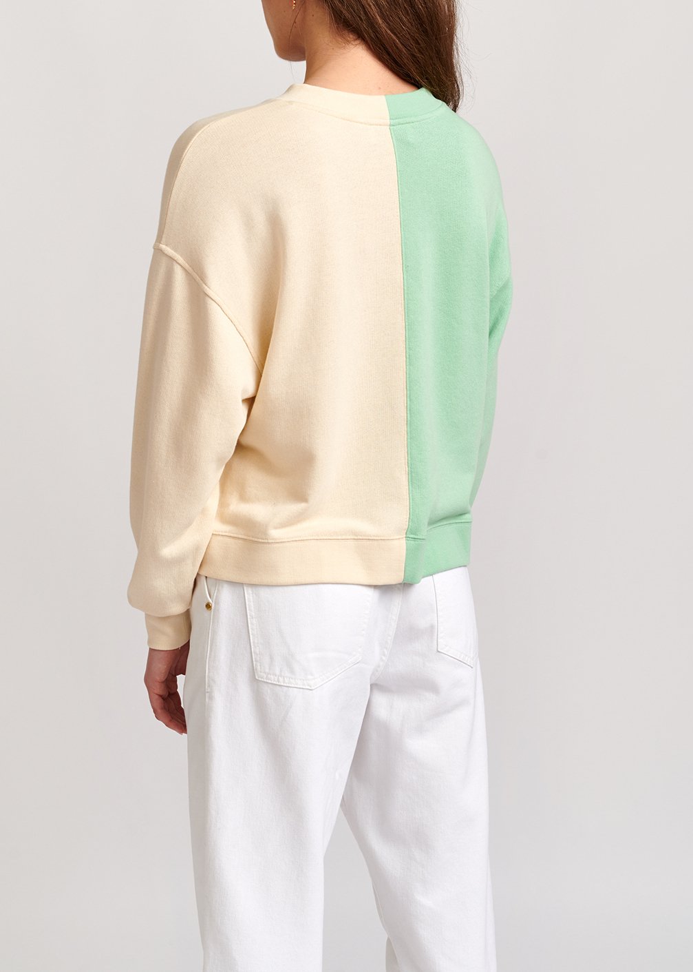 Sweatshirt 'euphoria' vert menthe et beige RE—SSENTIEL seconde main photo 5