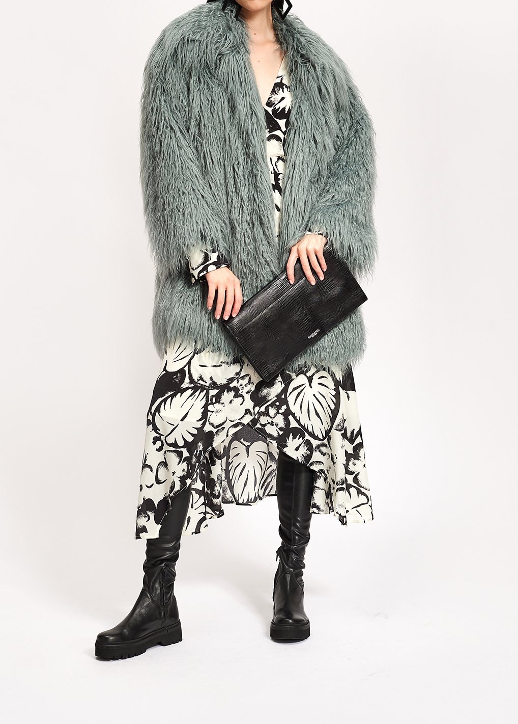 Gebroken witte zijden midi-jurk met botanische print RE—SSENTIEL tweedehands photo 5