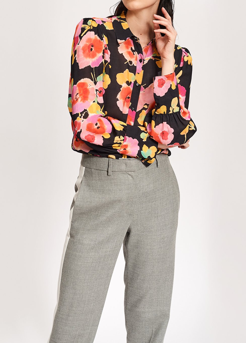 Chemise noire à  imprimé floral RE—SSENTIEL seconde main photo 3