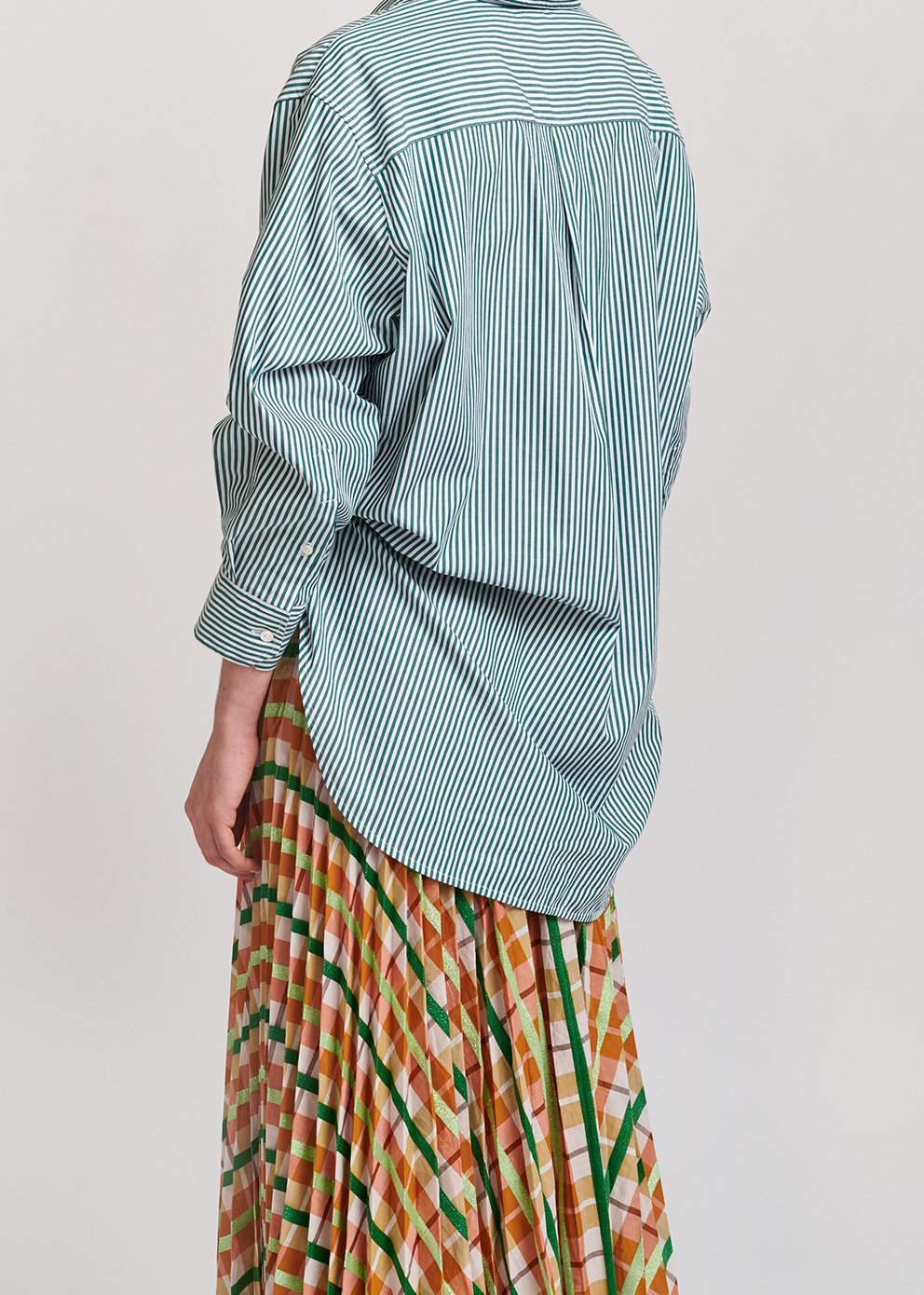 Chemise en coton à  rayures vert et blanc cassé RE—SSENTIEL seconde main photo 4