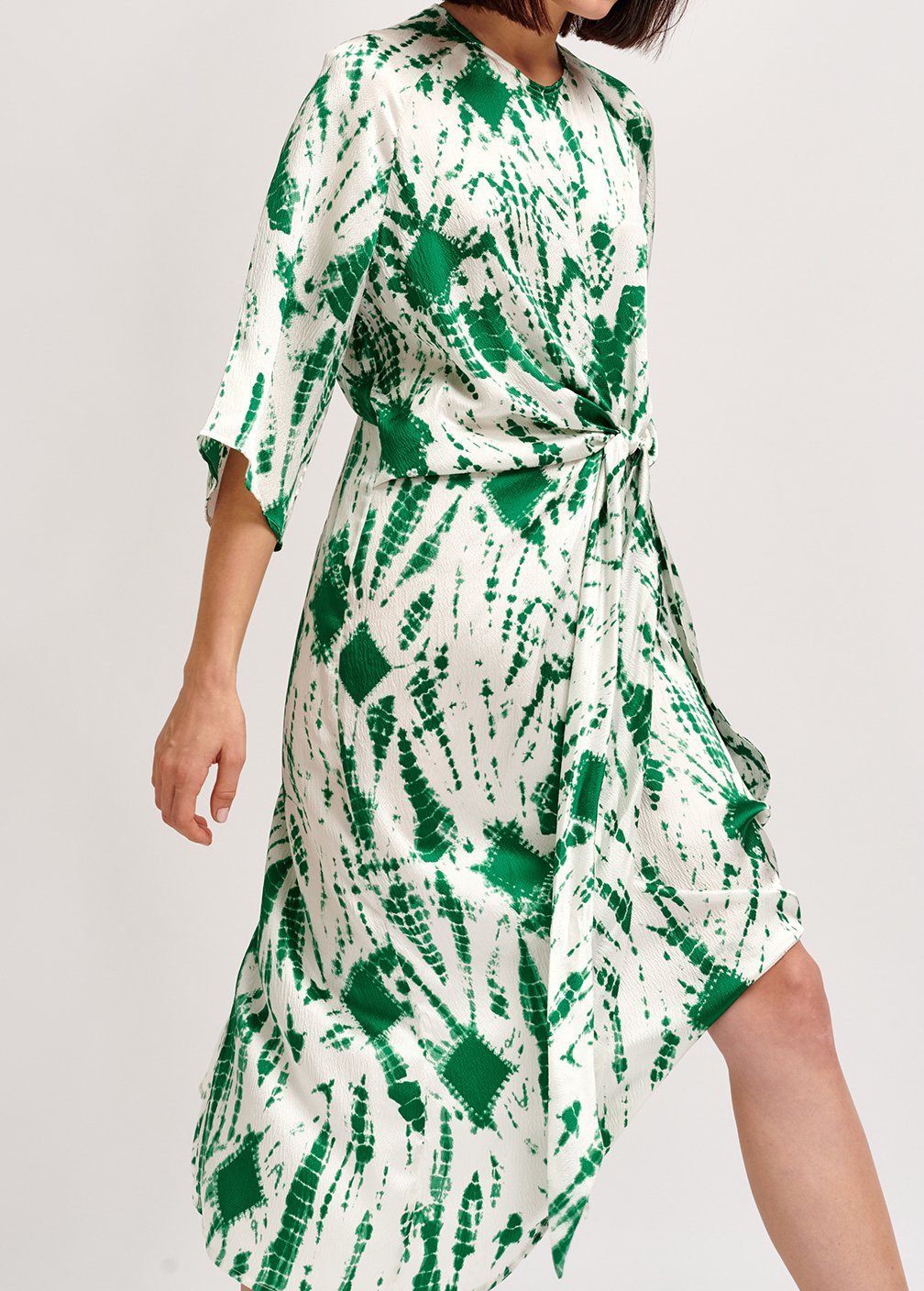 Off-white and green tie-dyed silk midi dress RE—SSENTIEL second-hand photo 3