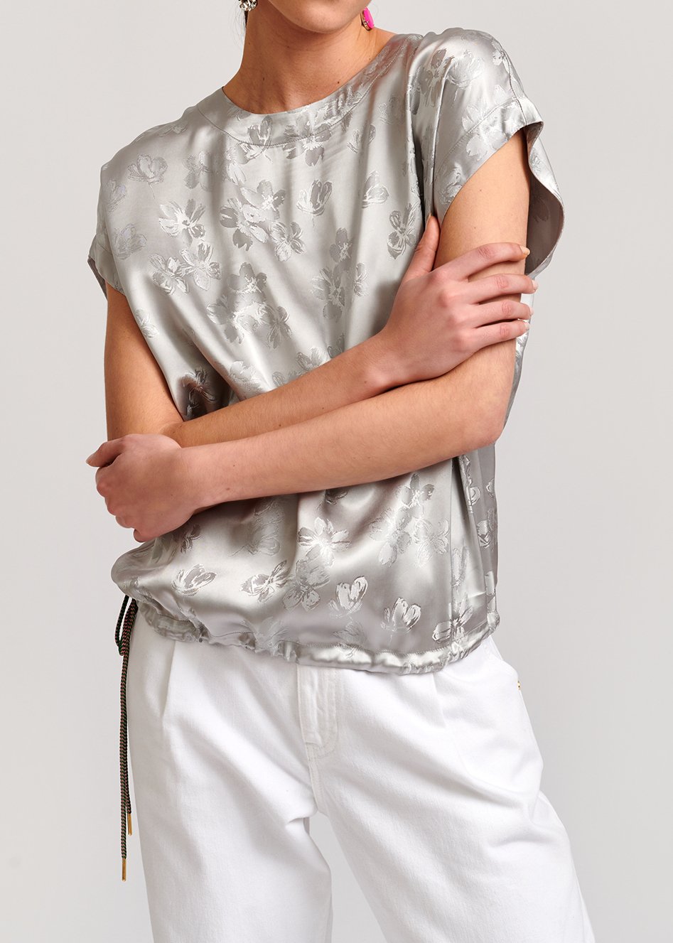 Top gris en jacquard fleuri RE—SSENTIEL seconde main photo 7