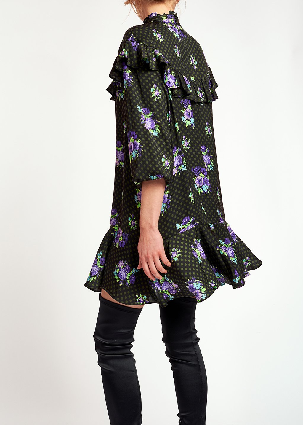 Robe à  ligne a noire et pourpre à  volants RE—SSENTIEL seconde main photo 3