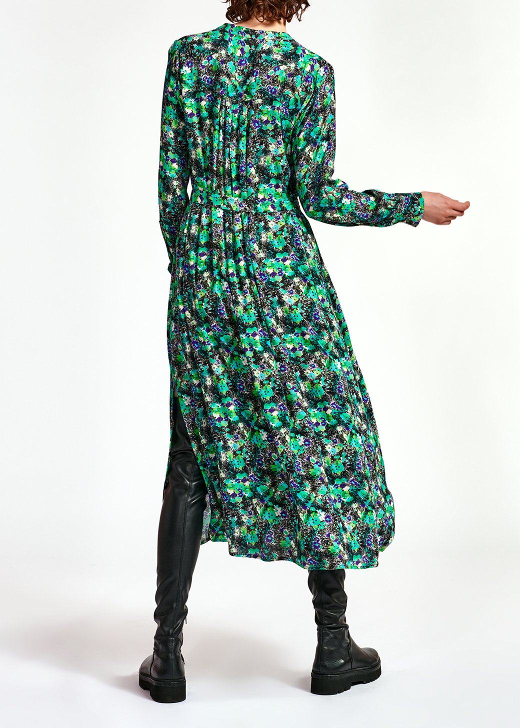 Robe chemise verte fleurie à  ligne a RE—SSENTIEL seconde main photo 3