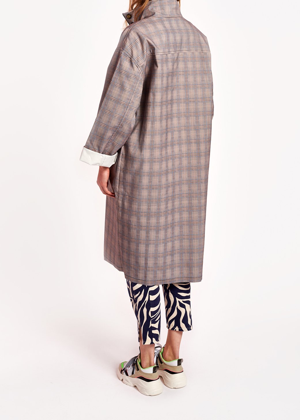 Grijze oversized jas met tartanmotief RE—SSENTIEL tweedehands photo 5