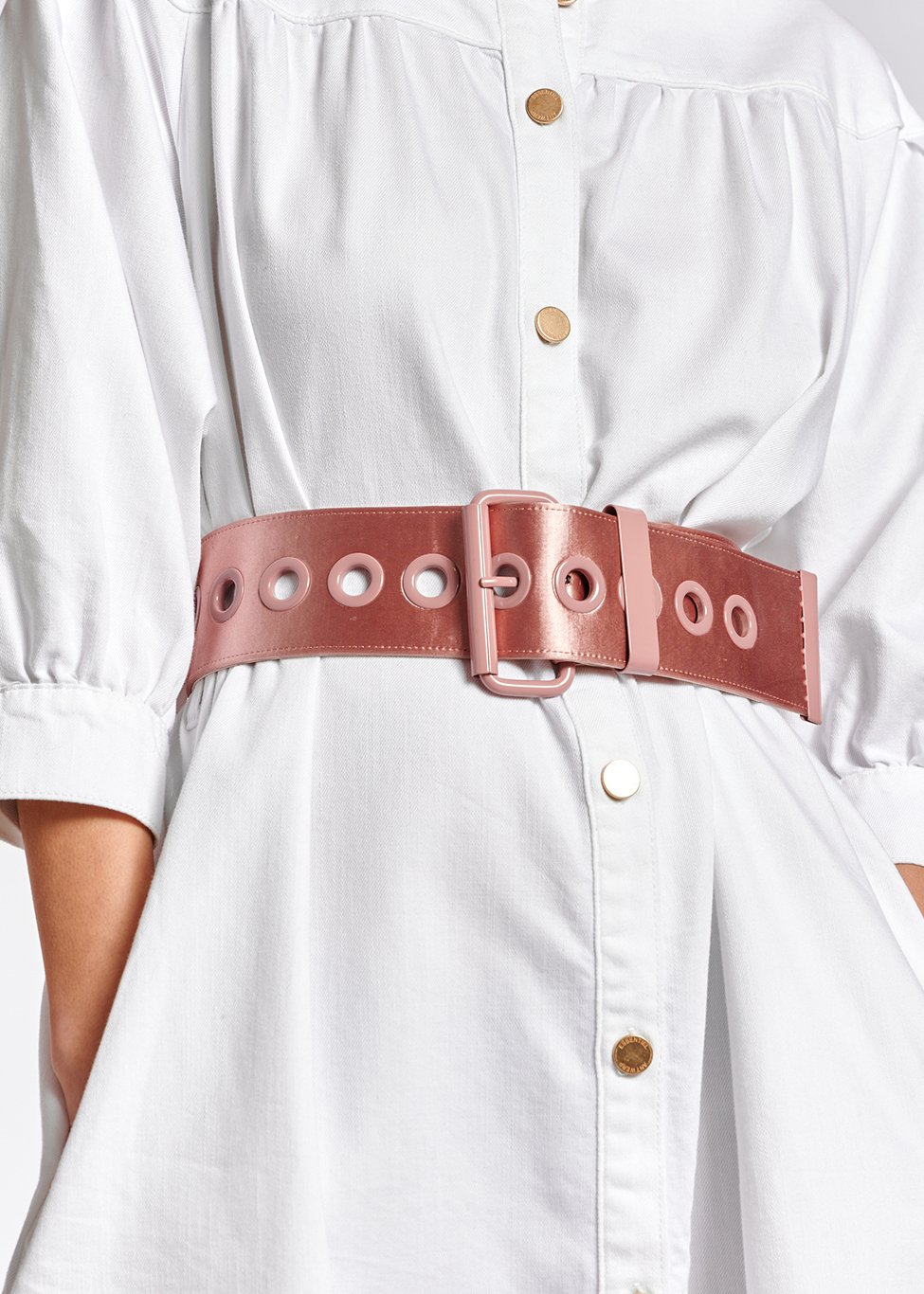 Mini robe jean blanche RE—SSENTIEL seconde main photo 6