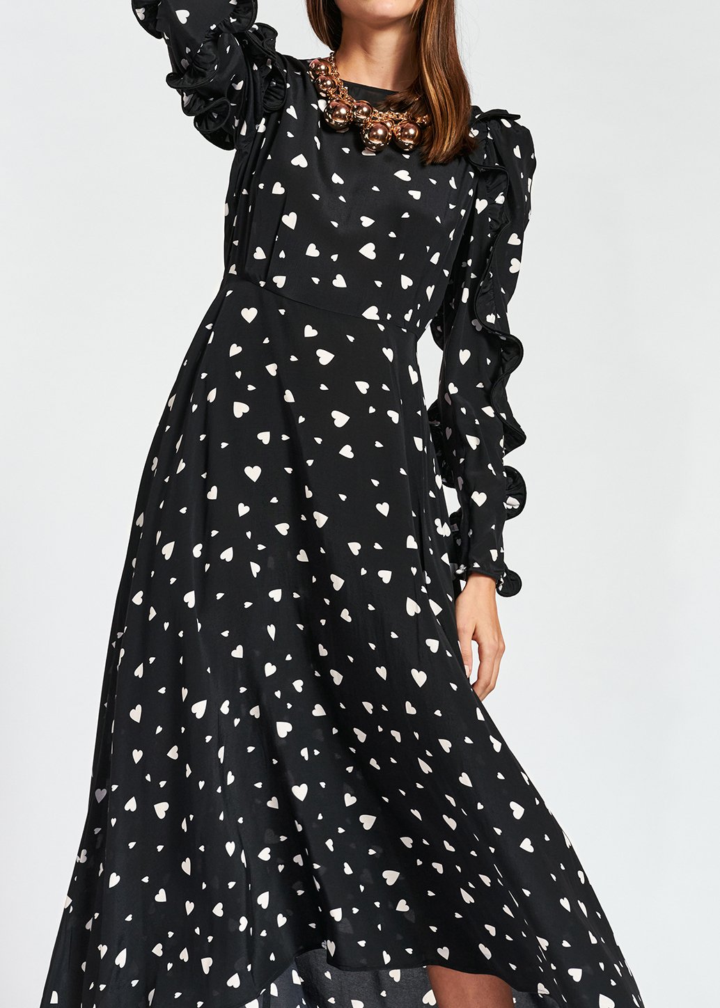 Robe maxi noire à  coeurs avec manches à  ruches RE—SSENTIEL seconde main photo 4