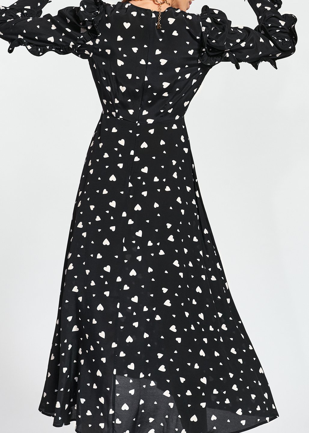 Robe maxi noire à  coeurs avec manches à  ruches RE—SSENTIEL seconde main photo 8