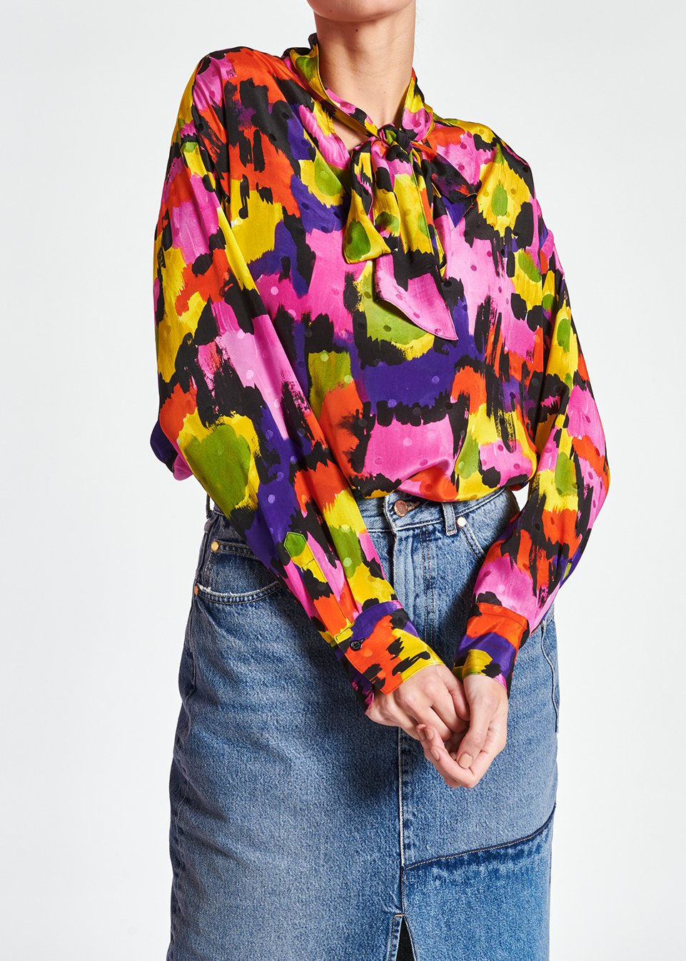 Colorful silk shirt with pussy-bow collar RE—SSENTIEL second-hand photo 4