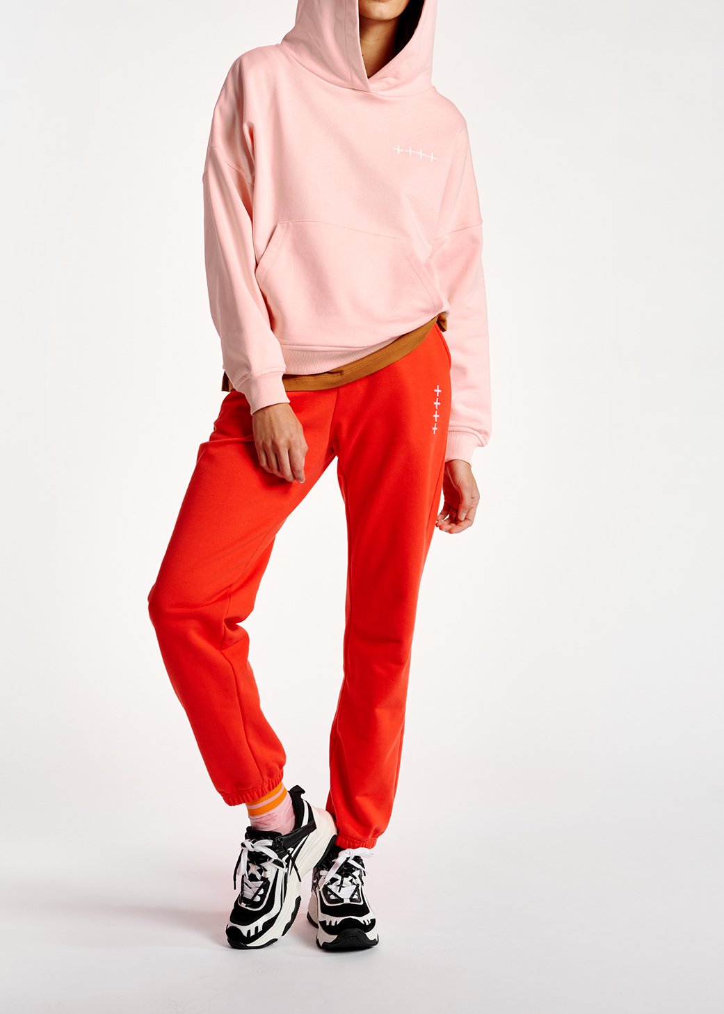 Lichtroze hoodie in biokatoenen jersey RE—SSENTIEL tweedehands photo 6