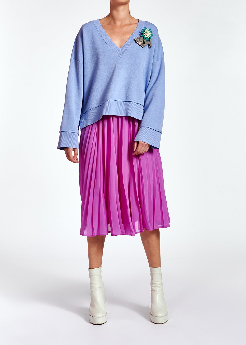 Pull carré bleu clair à  encolure v RE—SSENTIEL seconde main photo 6