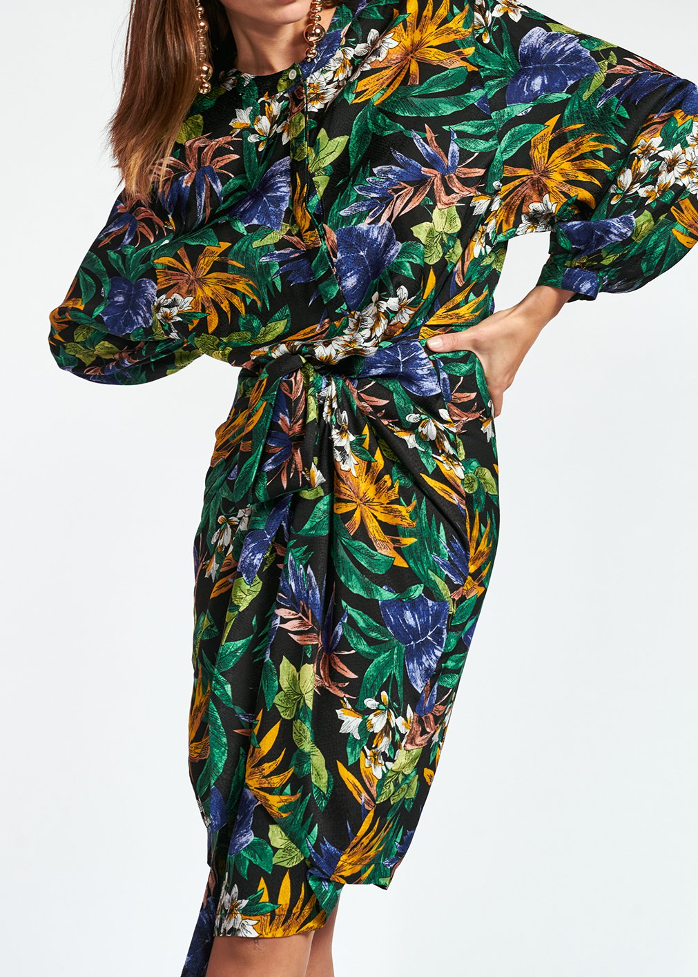 Groene, blauwe en oranje midi-jurk met bloemen RE—SSENTIEL tweedehands photo 3