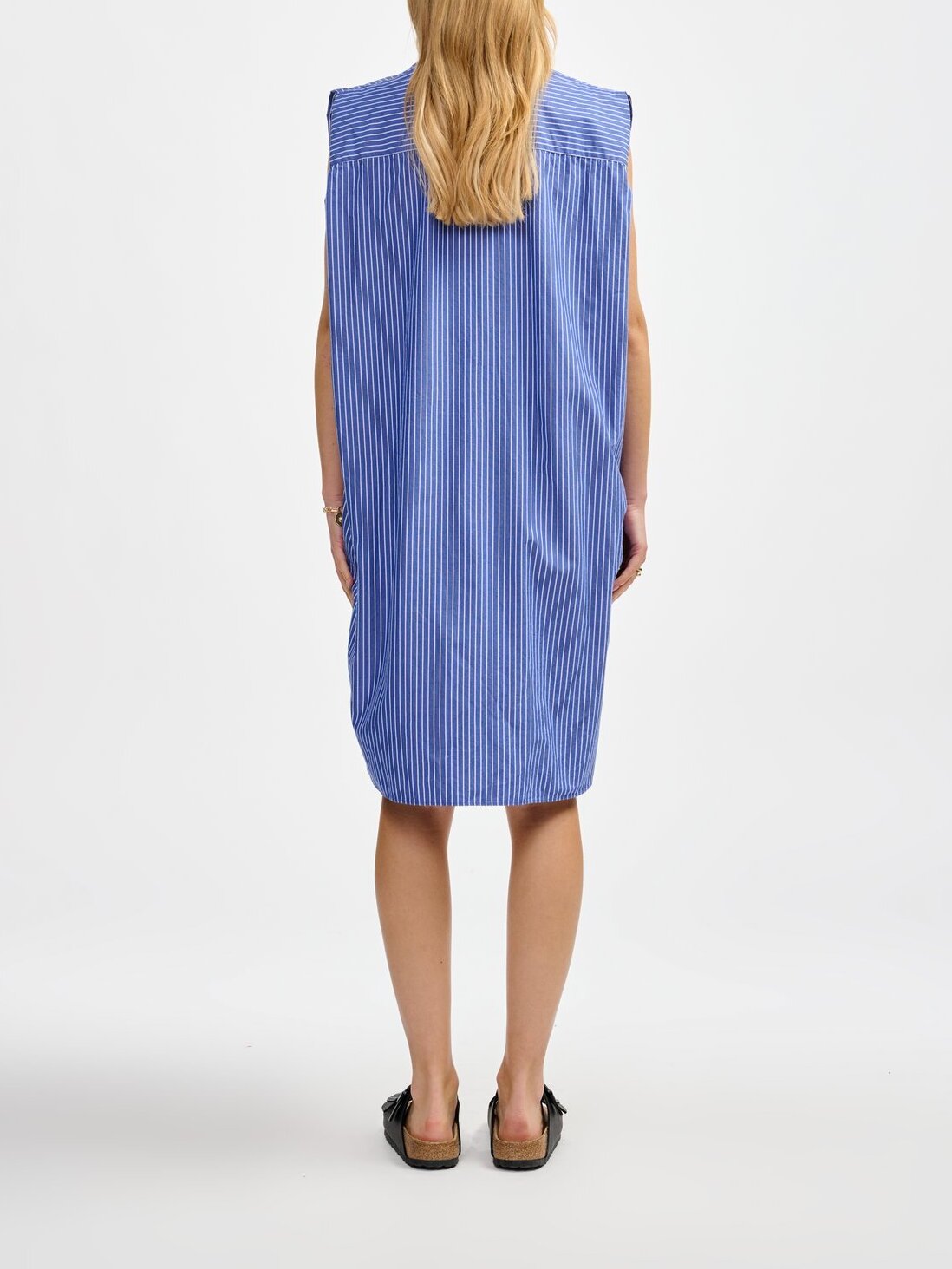 ROBE GRAVITY Bellerose seconde main photo 5
