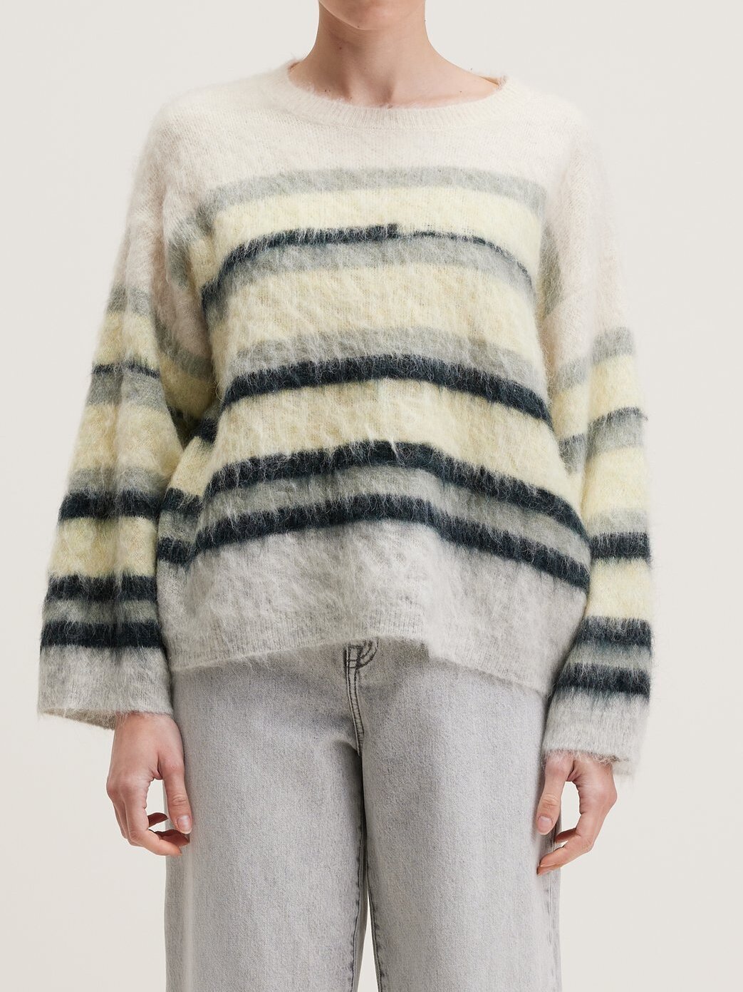 DINIE KNITWEAR Bellerose tweedehands photo 3