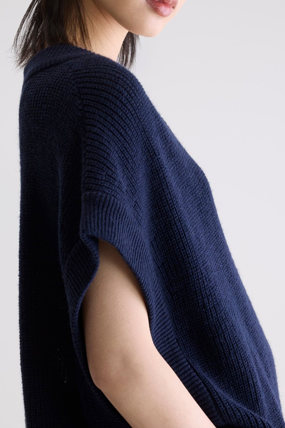 PULL LABI Bellerose seconde main photo 4