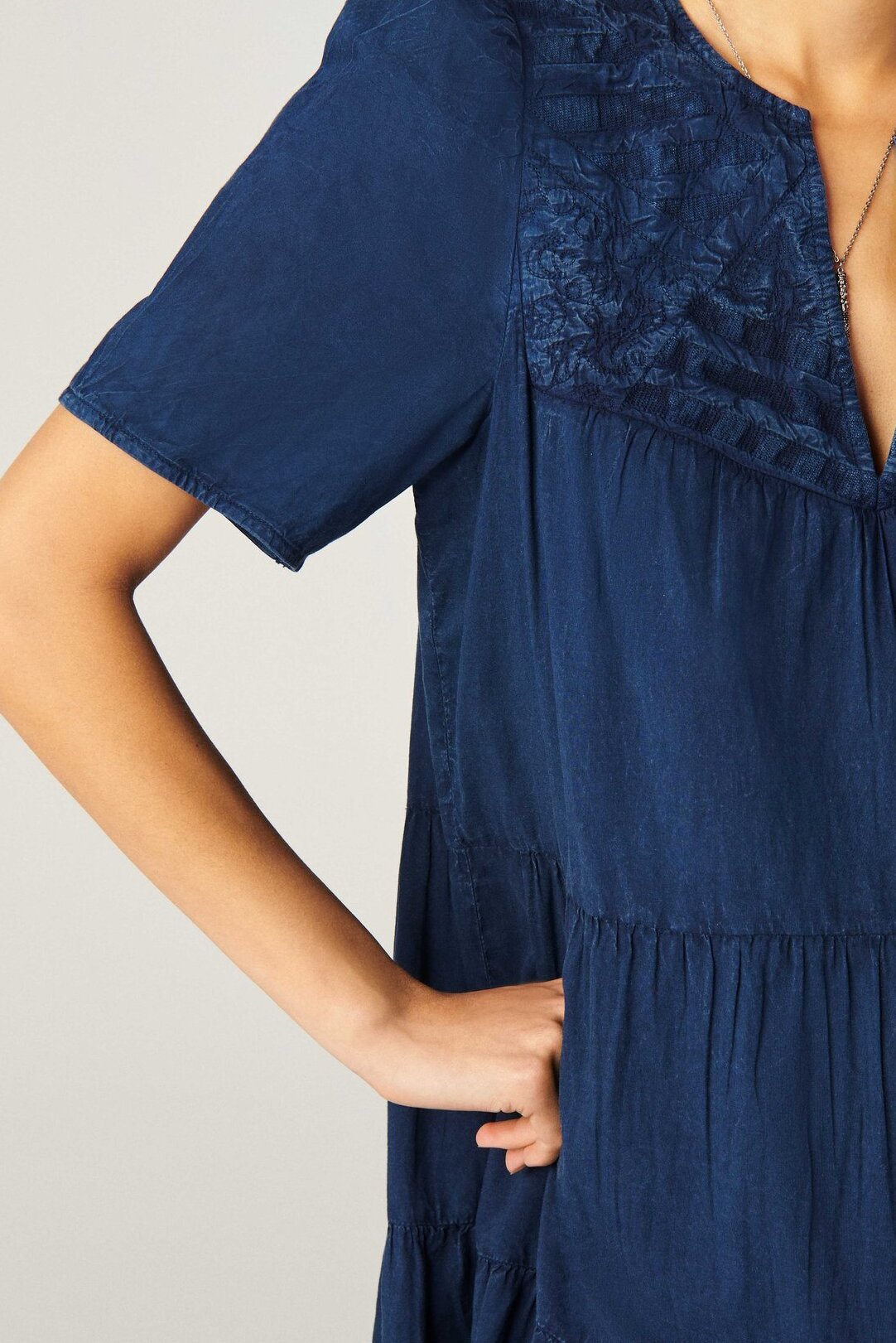ROBE IANA Ba-sh seconde main photo 4