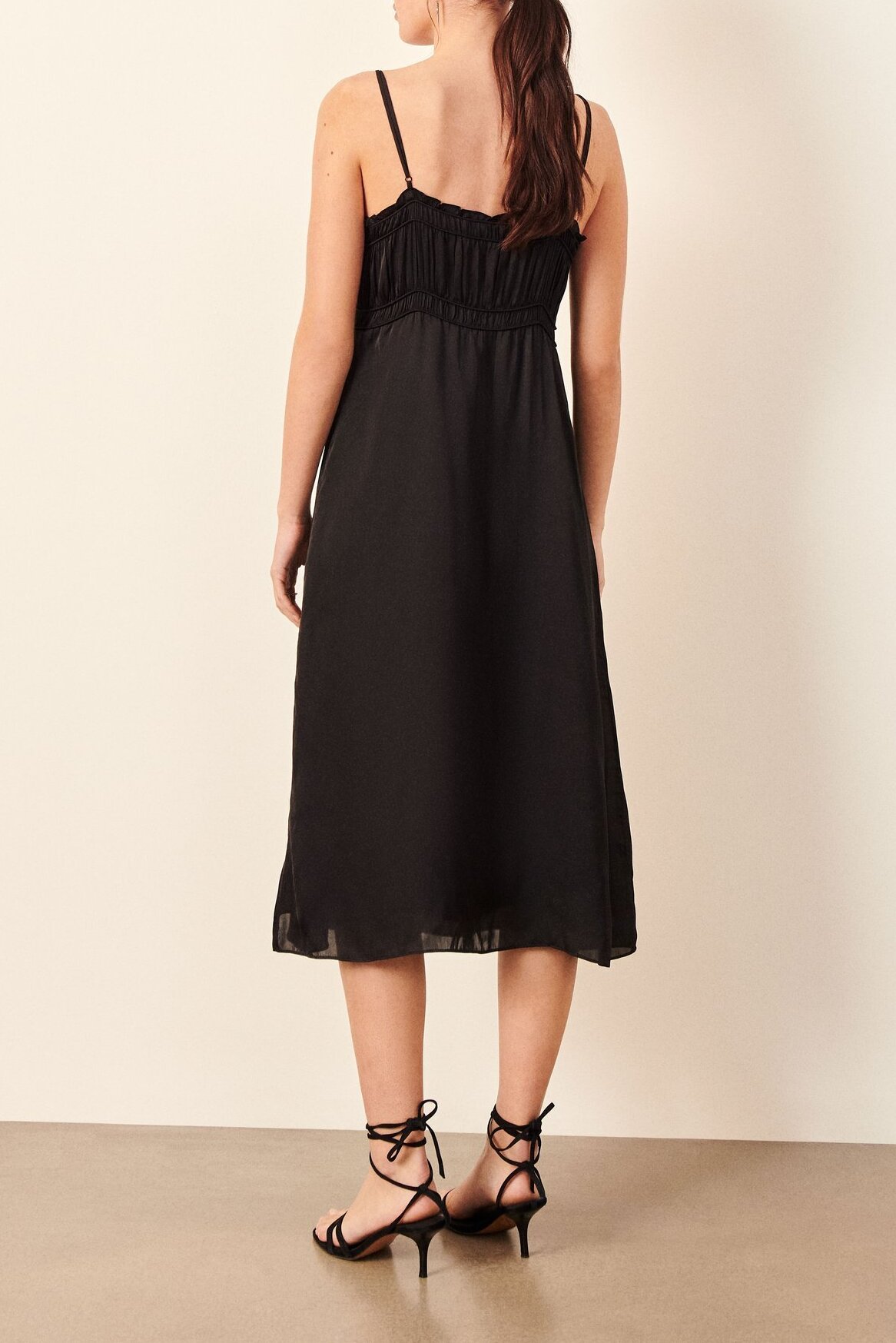 KLEID YANIS Ba-sh Second-Hand photo 4