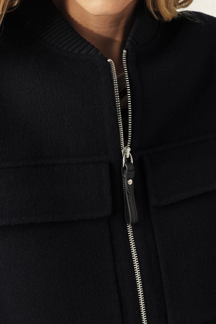 CHAQUETA PHILIPPA Ba-sh segunda mano photo 5