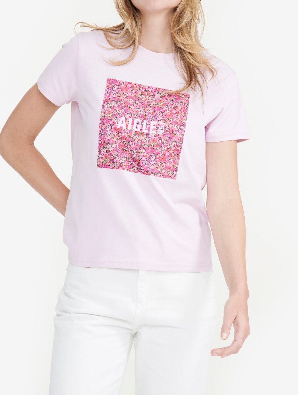 T-shirt col rond avec patch en tissu Liberty Aigle seconde main photo 2