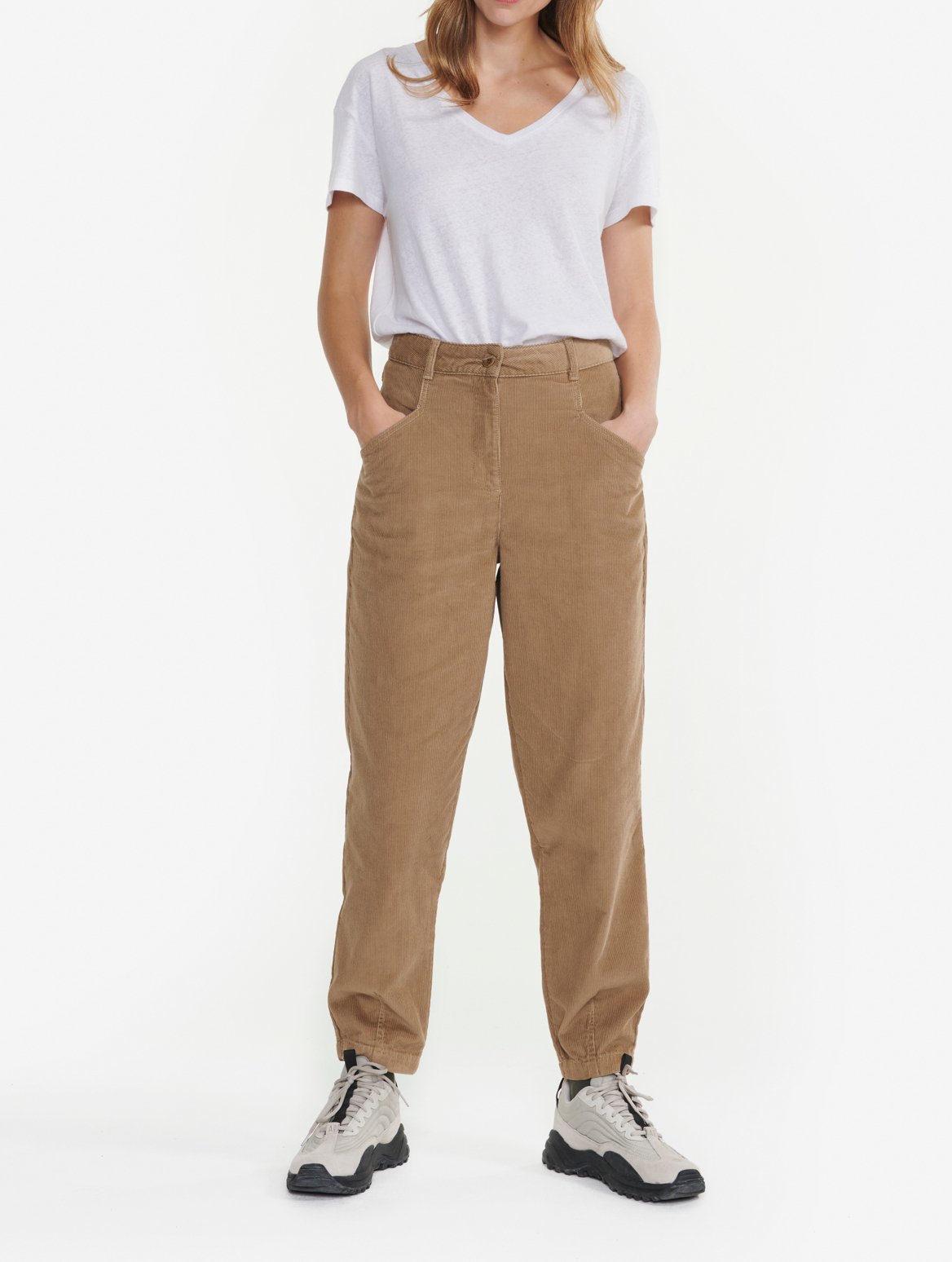 Pantalon en velours côtelé Aigle seconde main photo 3