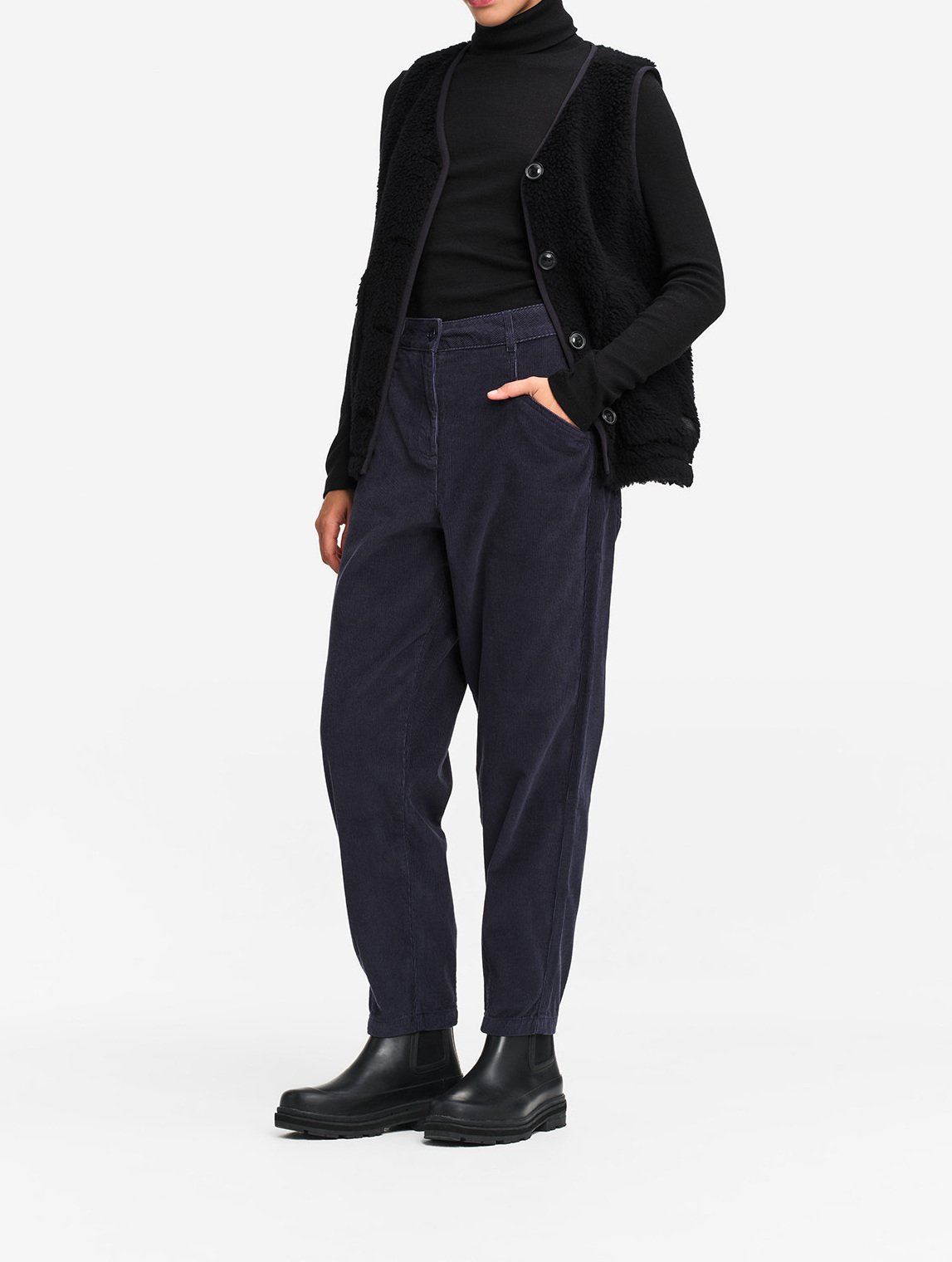 Pantalon en velours côtelé  Femme Aigle seconde main photo 4