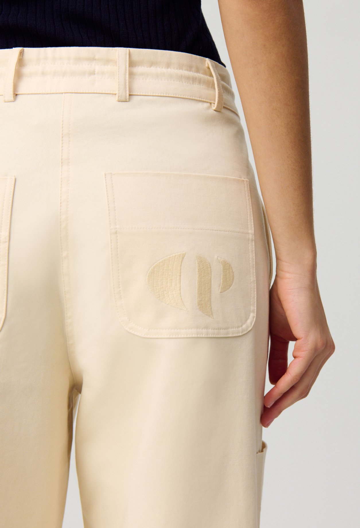 Pantalon Cargo Taille Basse Claudie Seconde Main seconde main photo 6