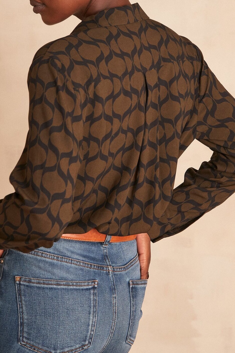 Chemise CARLA Maison 123 seconde main photo 2