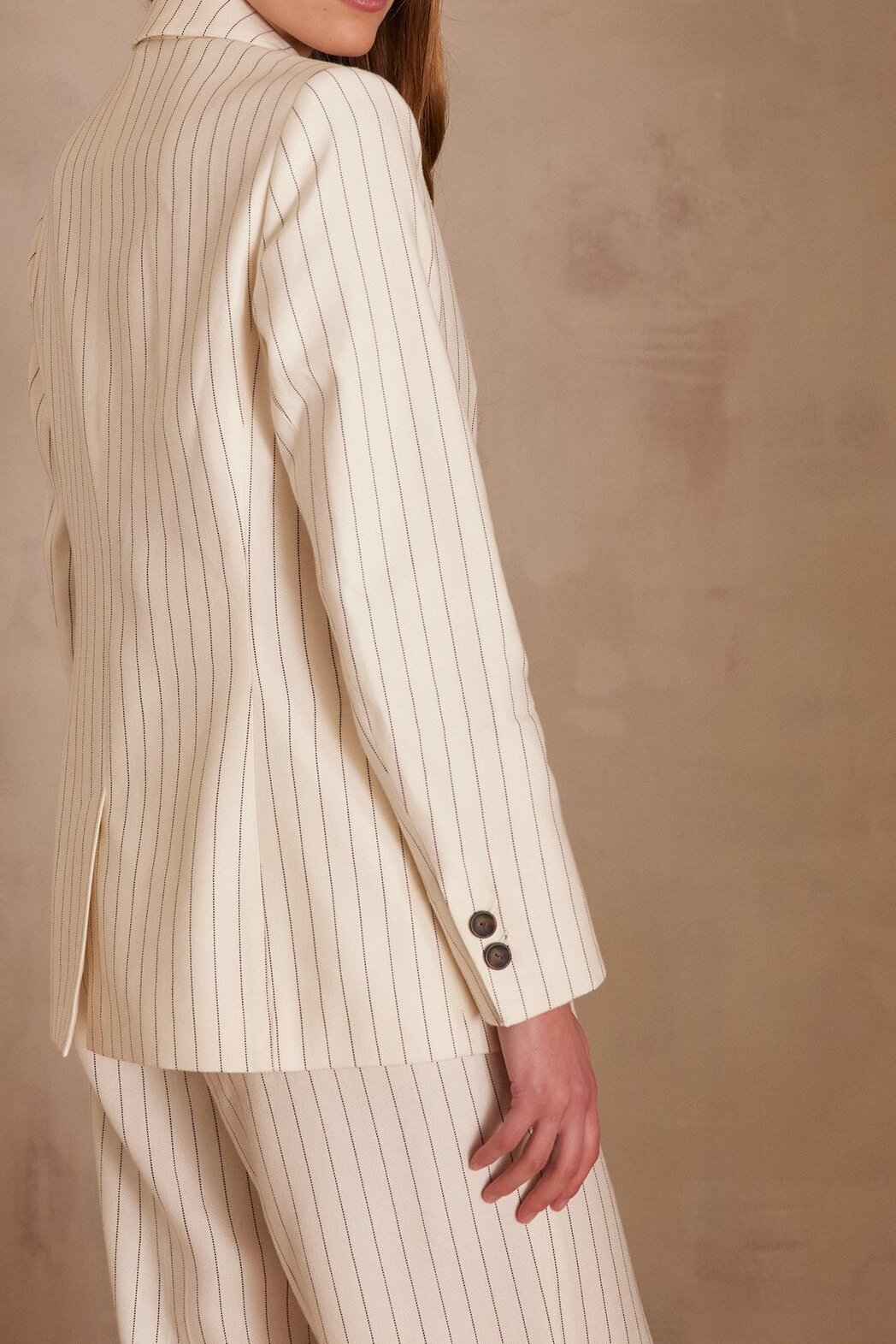Veste de tailleur en lin BESS Maison 123 seconde main photo 1
