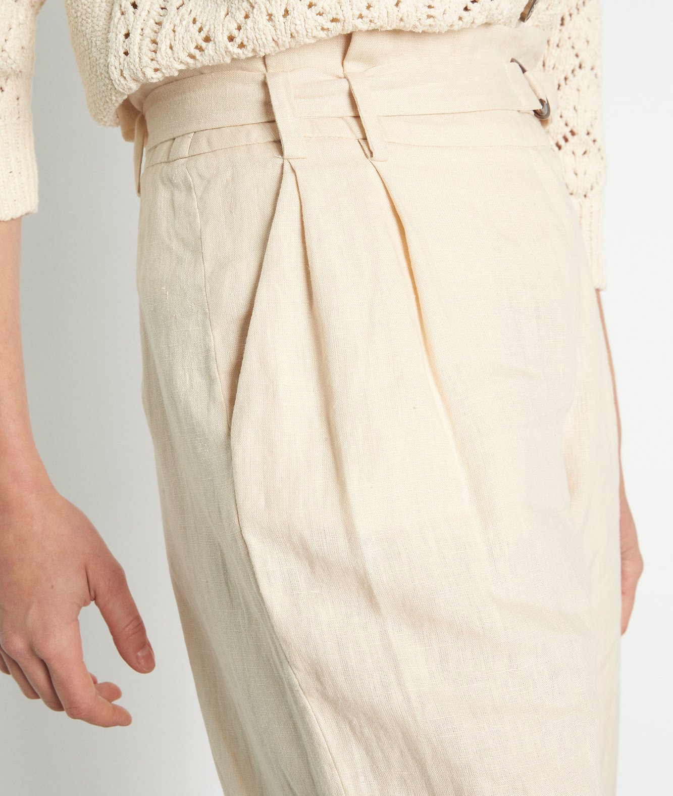 Pantalon chino en lin responsable beige Sirene Maison 123 seconde main photo 1