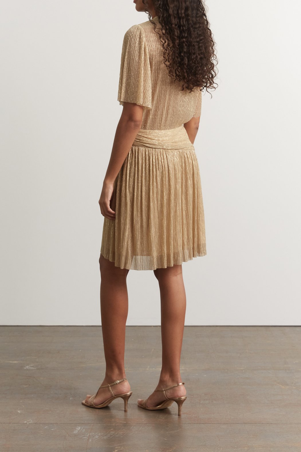 Robe courte en jersey lamé - JODY Gerard Darel seconde main photo 5
