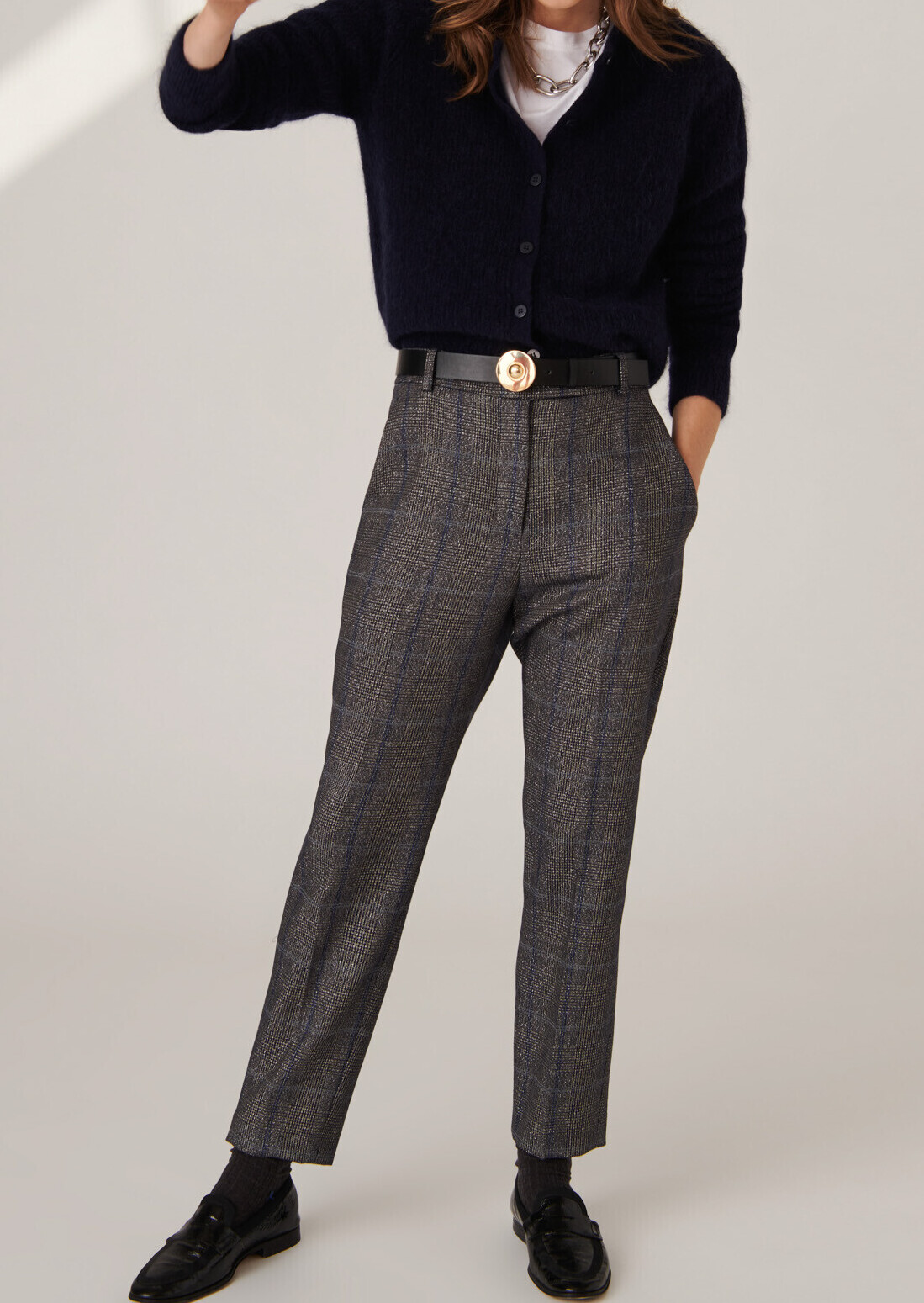 Pantalon Paul en tartan lurex bleu nuit et gris Tara Jarmon seconde main photo 1
