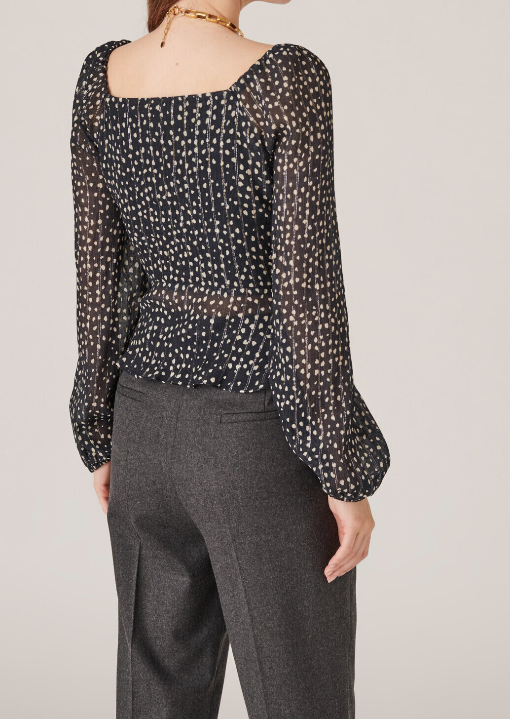 Top esprit cache-coeur Taska imprimé pois coeurs sur viscose crépon lurex noir Tara Jarmon seconde main photo 4