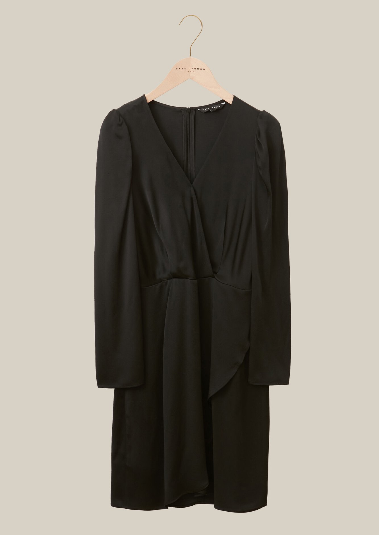 Robe Ronda effet cache-coeur noire en crêpe martelé Tara Jarmon seconde main photo 2