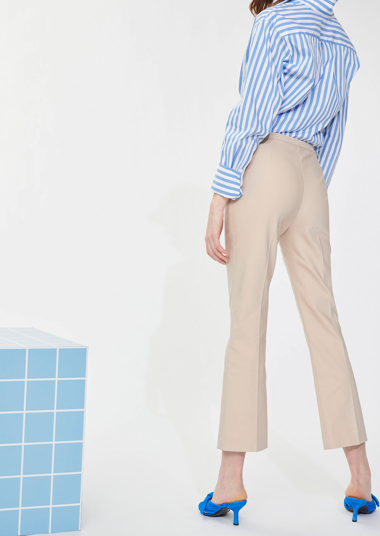 Pantalon Paquerette beige en coton Tara Jarmon seconde main photo 5