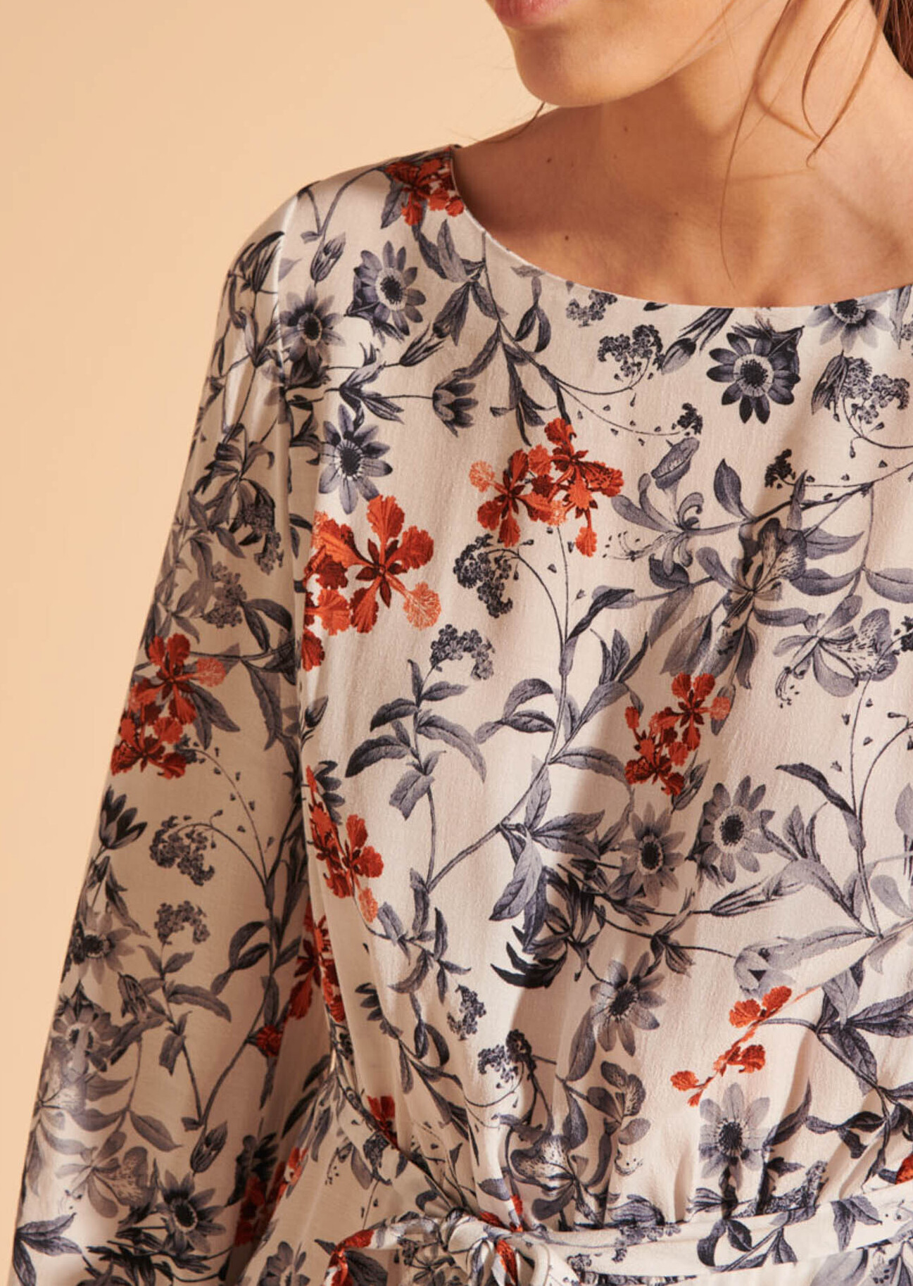 Robe longue Rilly en viscose imprimé fleurs japonaises Tara Jarmon seconde main photo 3