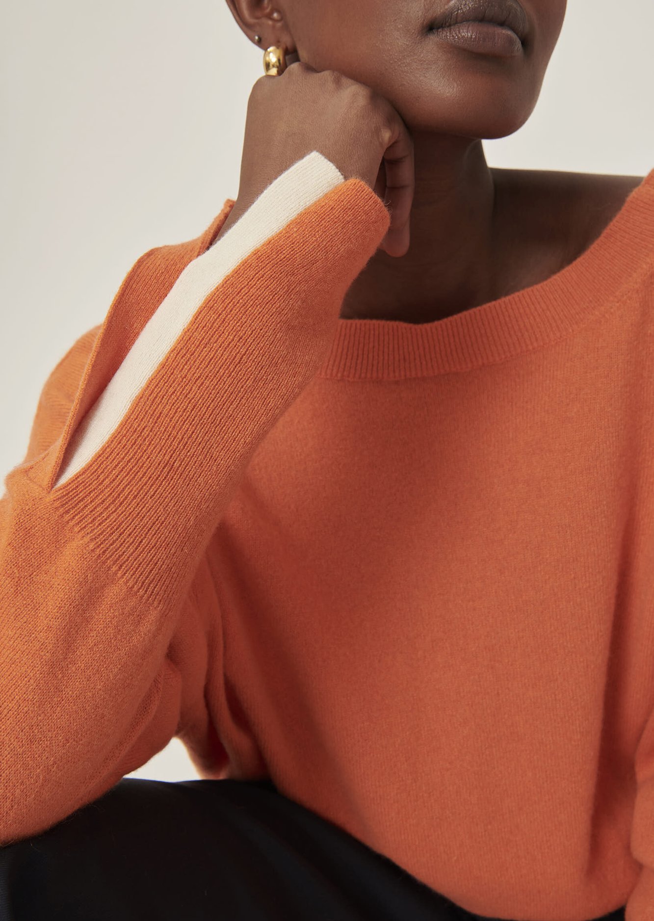 Pull Pappardelle orange en cachemire Tara Jarmon seconde main photo 3