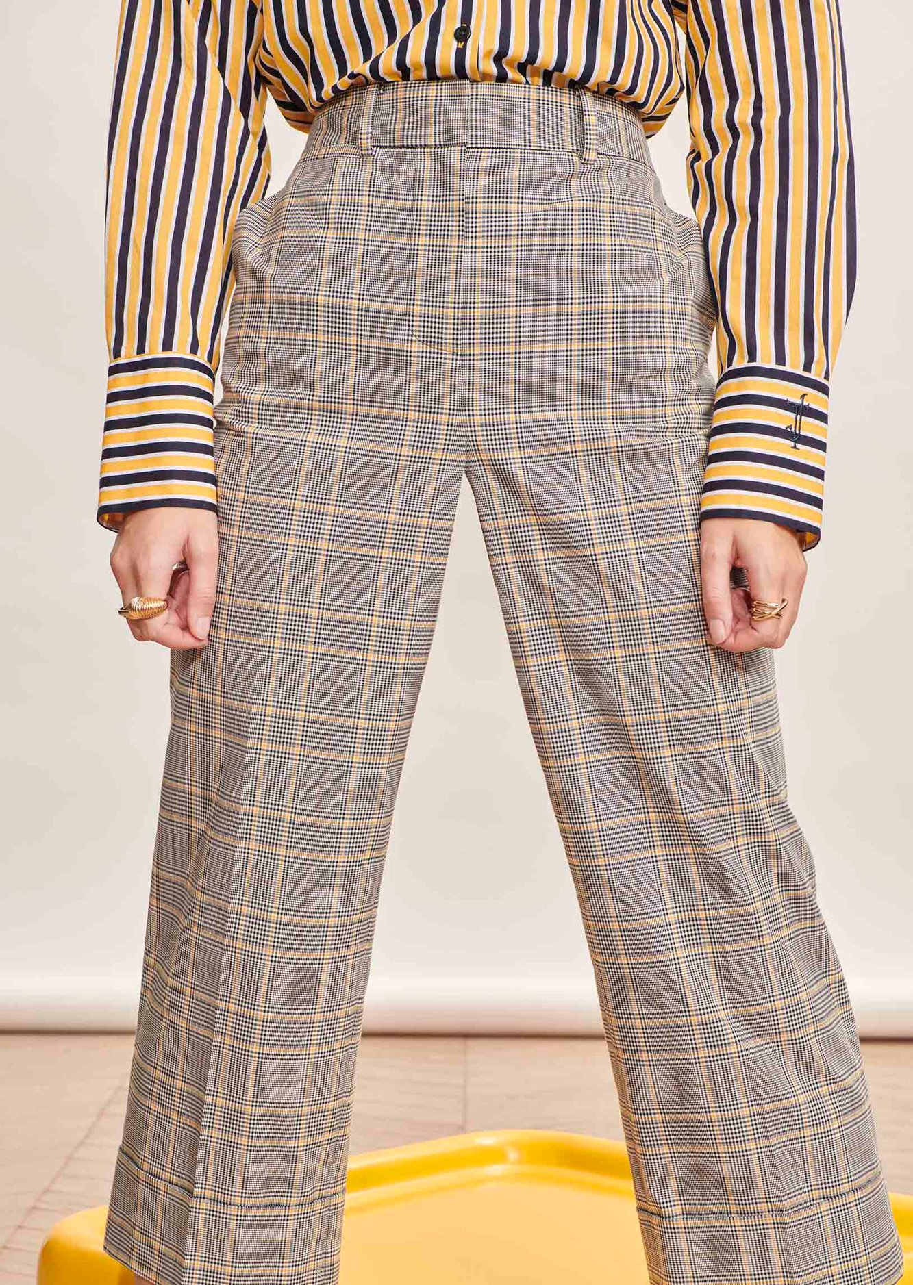 Pantalon Piper noir en tartan Tara Jarmon seconde main photo 3