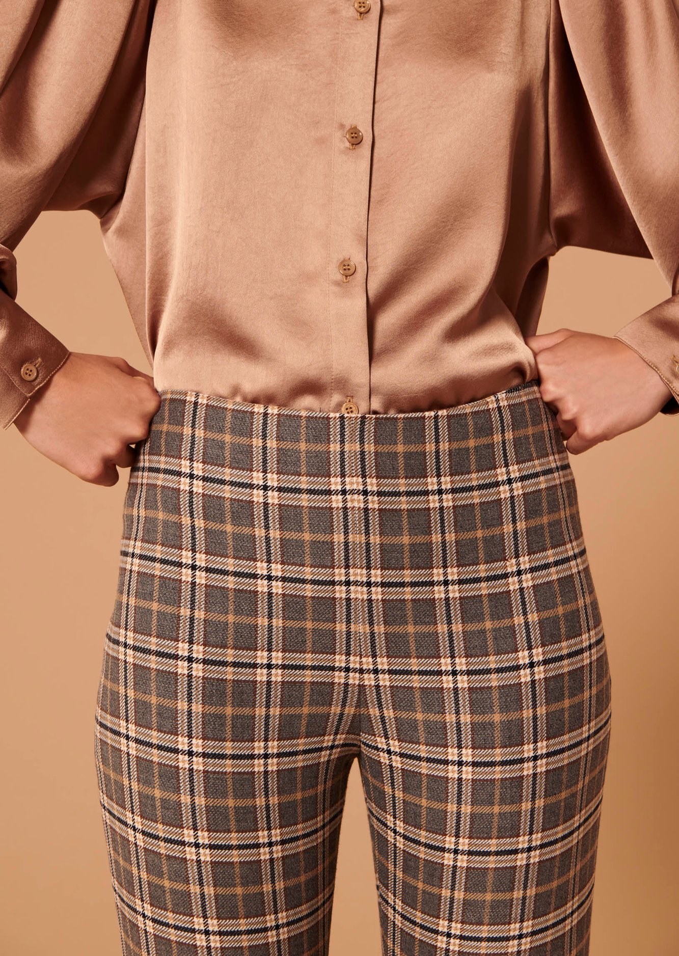 Pantalon Penina gris en tartan Tara Jarmon seconde main photo 3