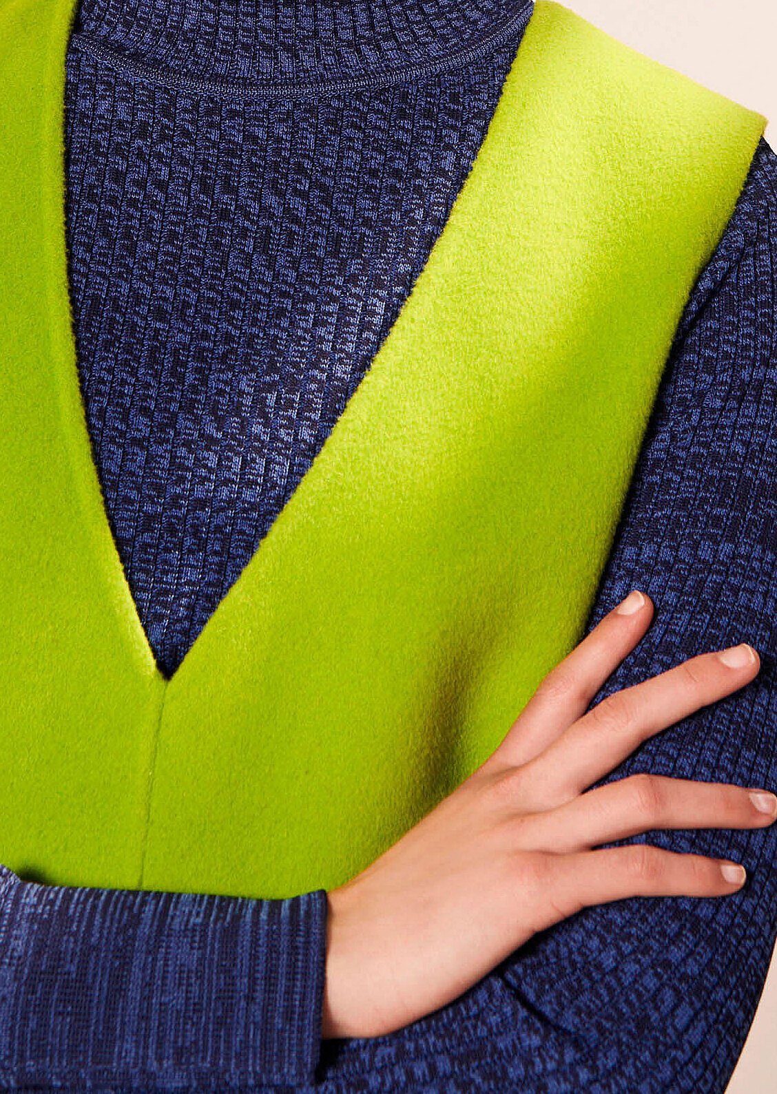 Robe Roma verte en laine double face Tara Jarmon seconde main photo 3