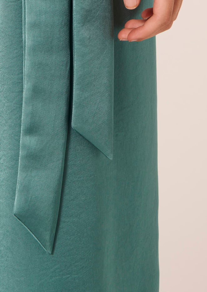 Robe Ruby bleue en satin fluide Tara Jarmon seconde main photo 2