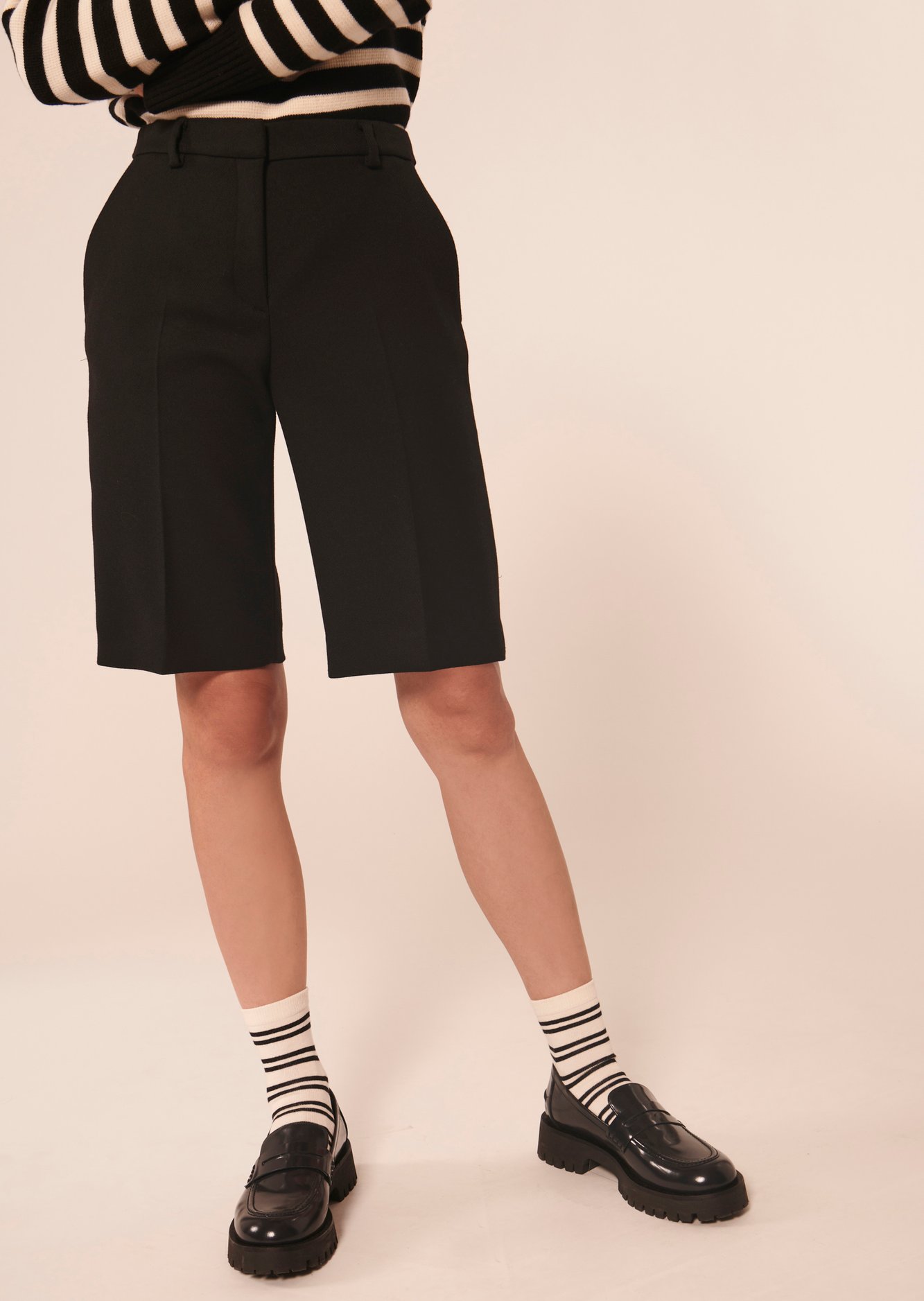 Short Safia noir en toile Tara Jarmon seconde main photo 3