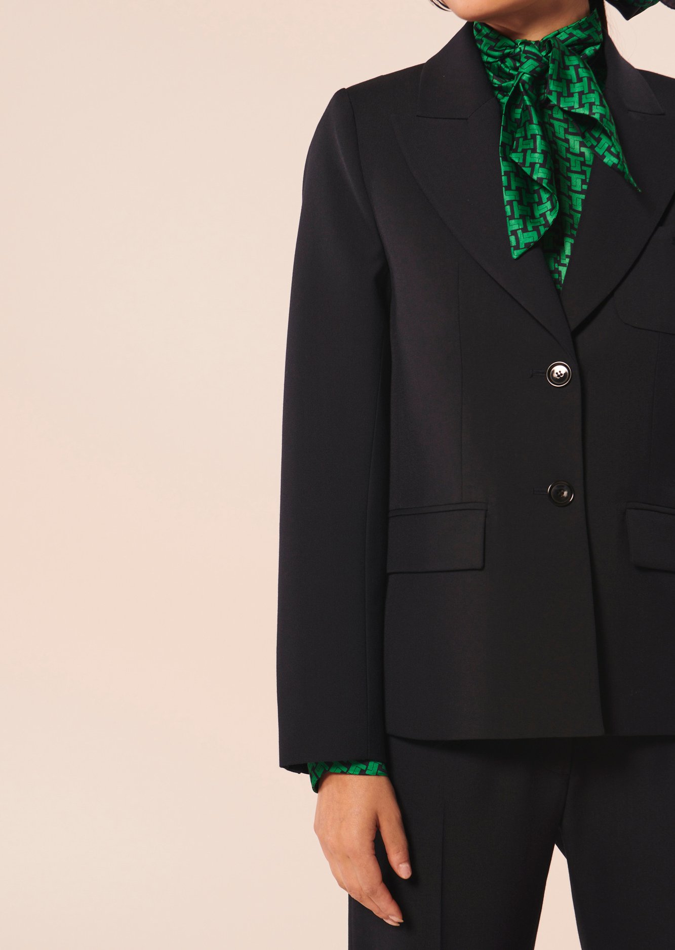 Veste Vanny bleu nuit en laine froide Tara Jarmon seconde main photo 4