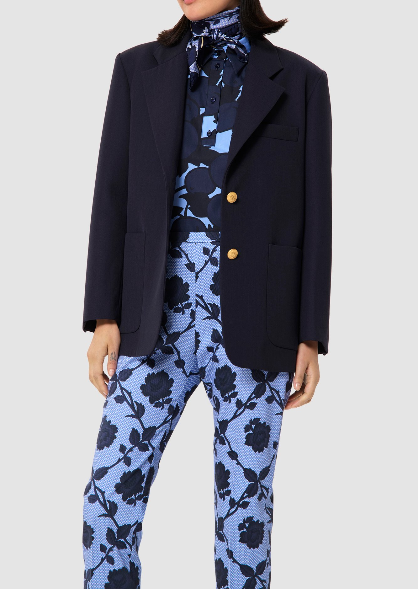 Veste bleu nuit en laine tailleur Valentin Tara Jarmon seconde main photo 2