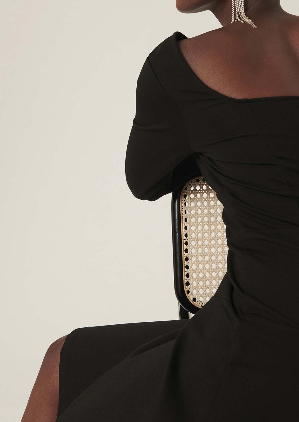 Robe Ranaette noire milano Tara Jarmon seconde main photo 3