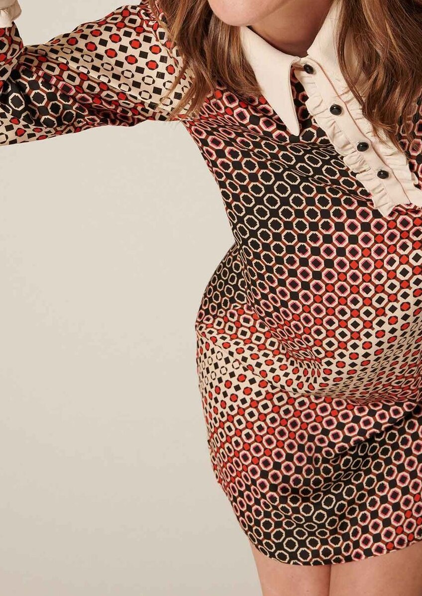 Robe Reyri écrue imprimé graphique Tara Jarmon seconde main photo 6