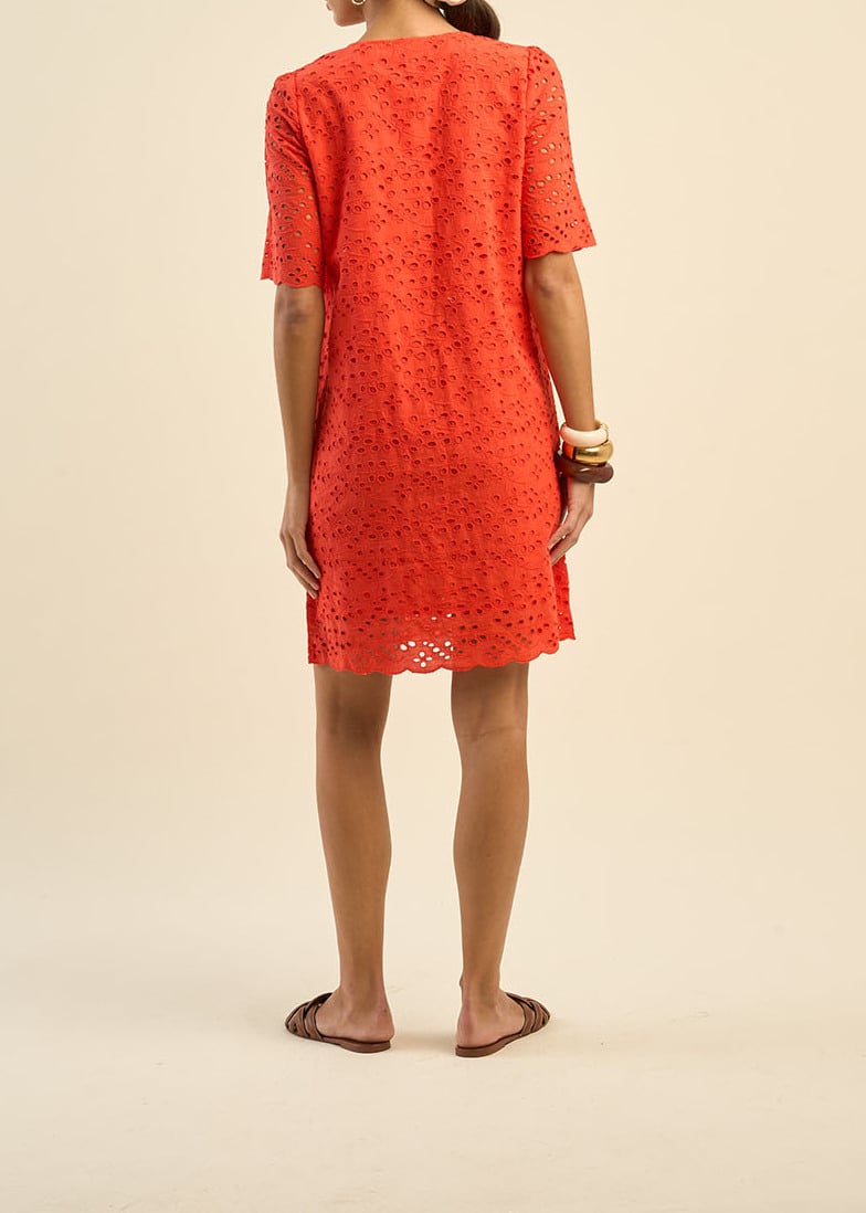 RODEKA  -  Robe courte en broderie anglaise Sud Express seconde main photo 4
