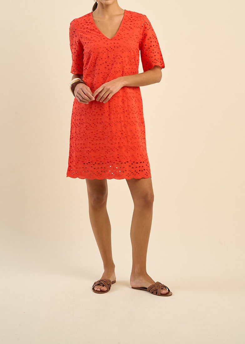 RODEKA  -  Robe courte en broderie anglaise Sud Express seconde main photo 7